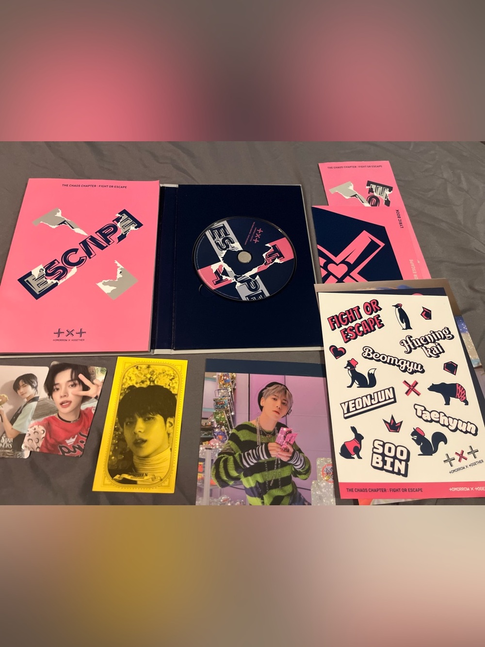 TXT The Chaos Chapter: Fight or Escape Album, TXT 2nd Album, Kpop collectible